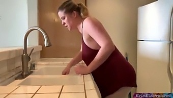 Mature And Teen Incest Fantasy In Kitchen