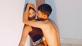 Stepbrother And Stepsister Engage In Sexual Activity With A Large Penis / Hanif And Sumona