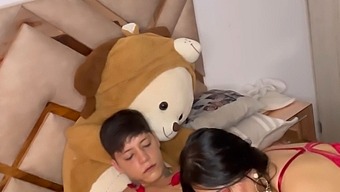 Teen Surprises With Kinky Valentine'S Day Sex